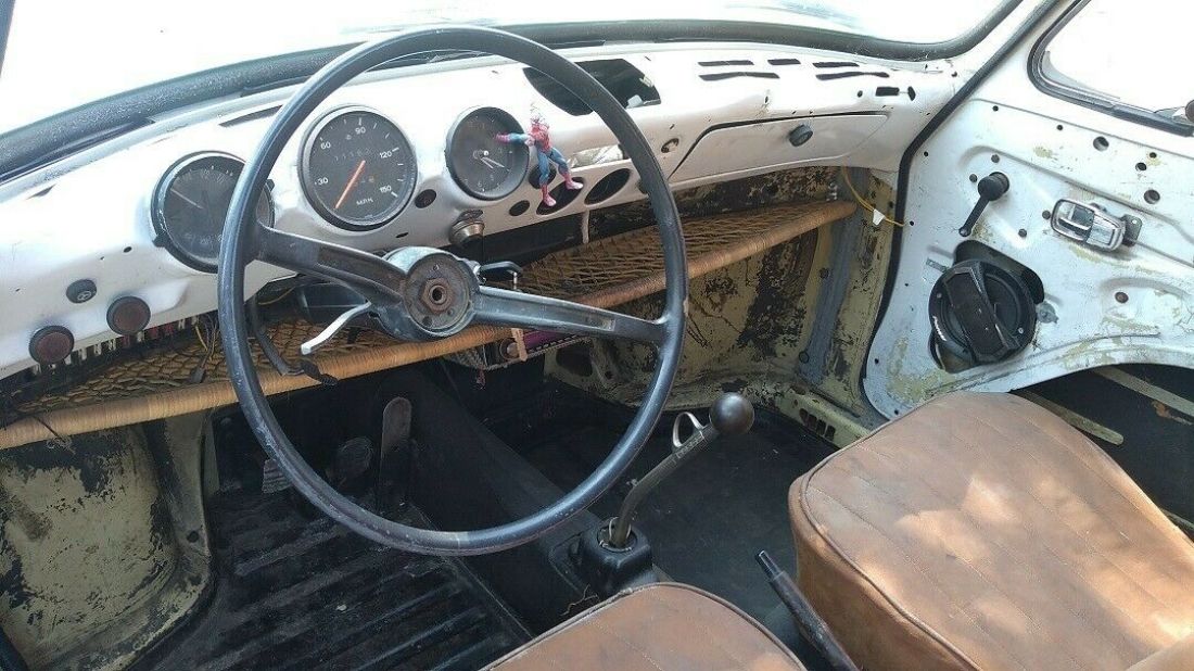 1971 Volkswagen Squareback - photo 2