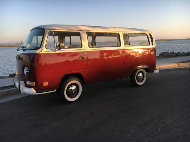 1971 VW VOLKSWAGEN BUS TRANSPORTER DELUXE - SUPER RARE STEEL SUNROOF - AWESOME! 1971 Volkswagen Bus/Vanagon DELUXE