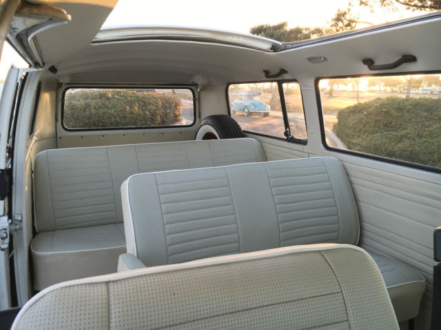 1971 Volkswagen Bus/Vanagon DELUXE - photo 10