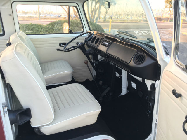 1971 Volkswagen Bus/Vanagon DELUXE - photo 9