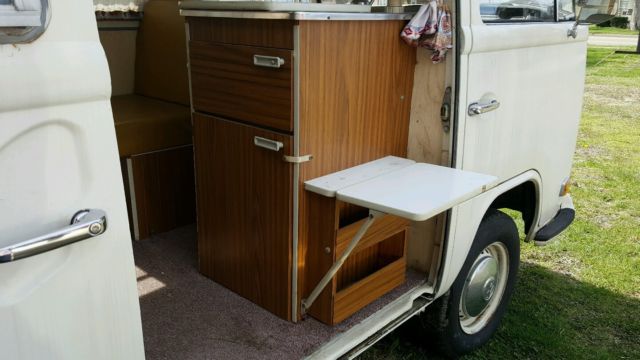1972 Volkswagen Bus/Vanagon Camper - photo 9