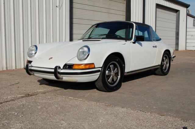 1971 White 911 Targa! 1971 Porsche 911 Targa