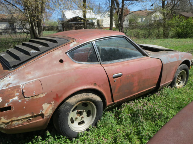 1972 Datsun Z-Series 2 door hatchback - photo 2