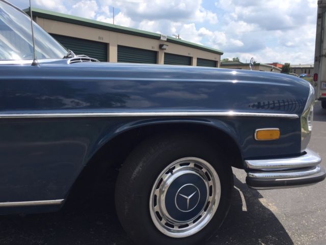 1972 Mercedes-Benz 200-Series - photo 9