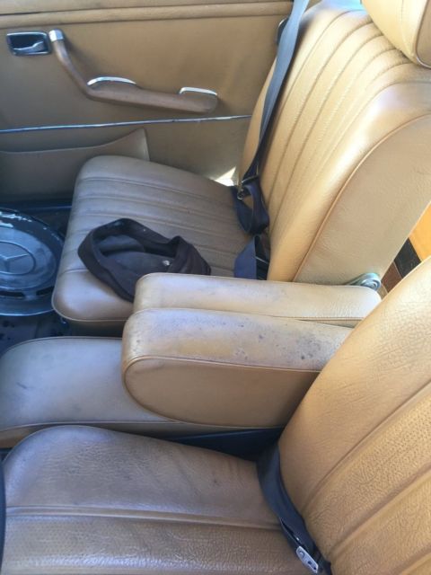1972 Mercedes-Benz 200-Series - photo 9