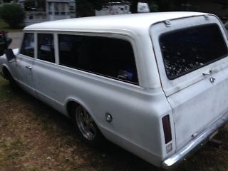 1972 Chevrolet Suburban - photo 2