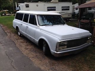 1972 Chevrolet Suburban - photo 3
