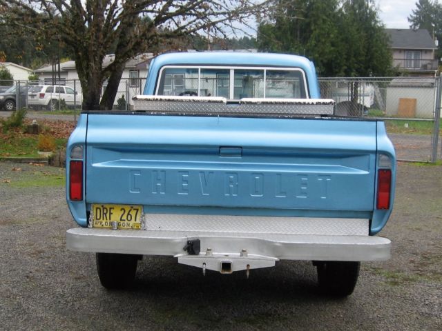 1972 Chevrolet C/K Pickup 2500 no it is the smooth body no trim - photo 4