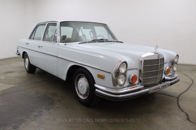 1972 Mercedes-Benz 200-Series 4.5 Sedan - photo 5