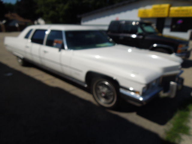 1972 Cadillac Fleetwood LIMO - photo 2