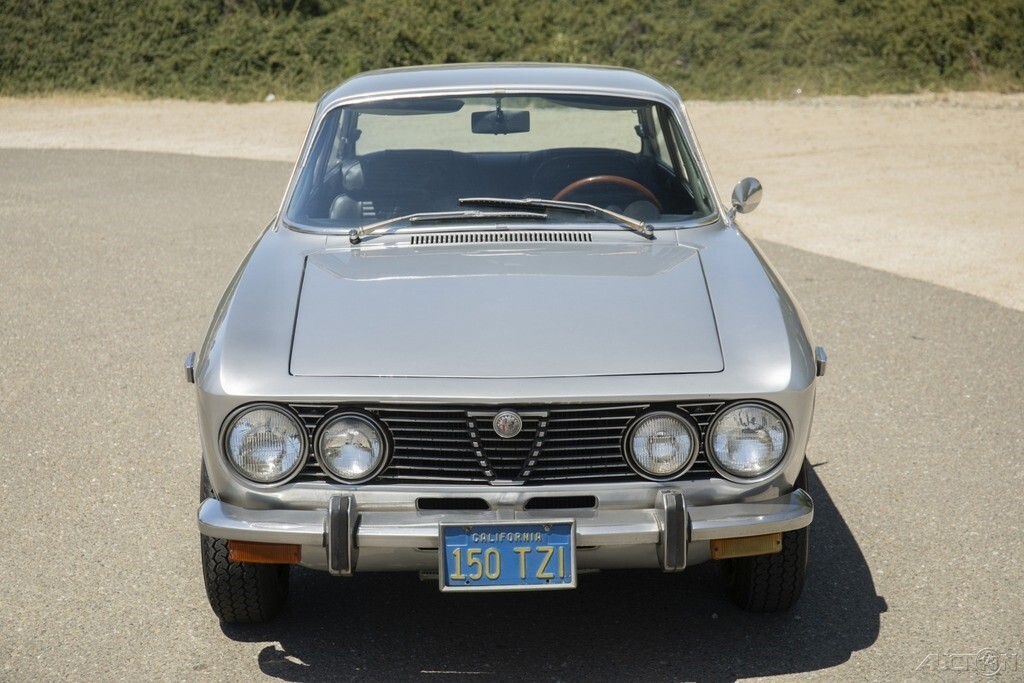 1972 Alfa Romeo GTV 2000 Coupe - photo 8