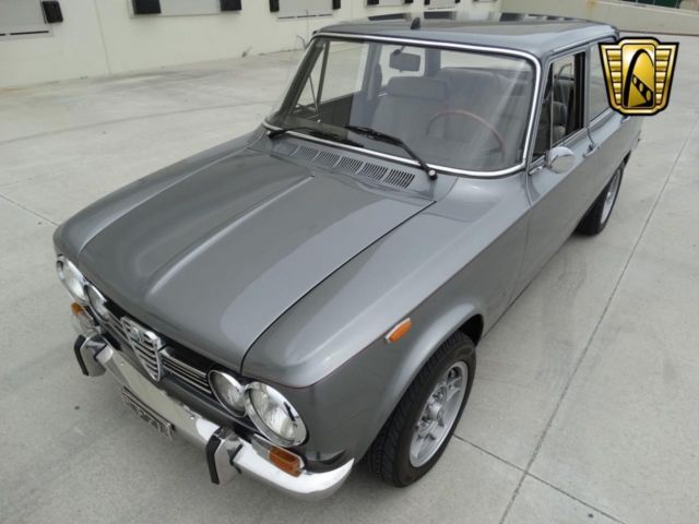 1972 Alfa Romeo Giulia -- - photo 9