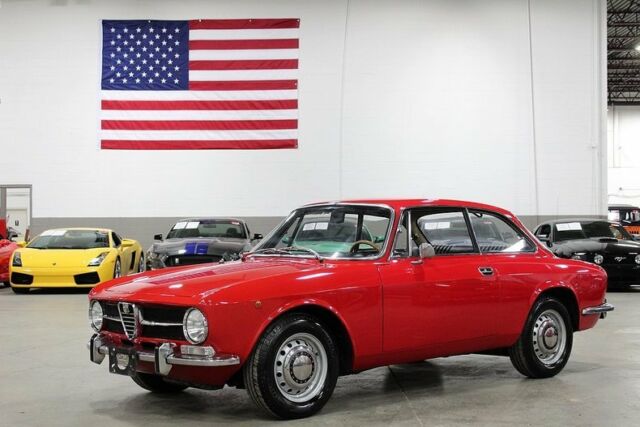 1972 Alfa Romeo GT 92300 Miles Red Coupe 1750 Manual 1972 Alfa Romeo GT --