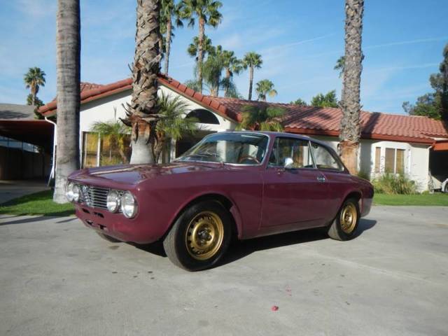 1972 Alfa Romeo GTV 2.0 Manual RWD Other 4-Cylinder 2.0L Gasoline 1972 Alfa Romeo GTV 2.0
