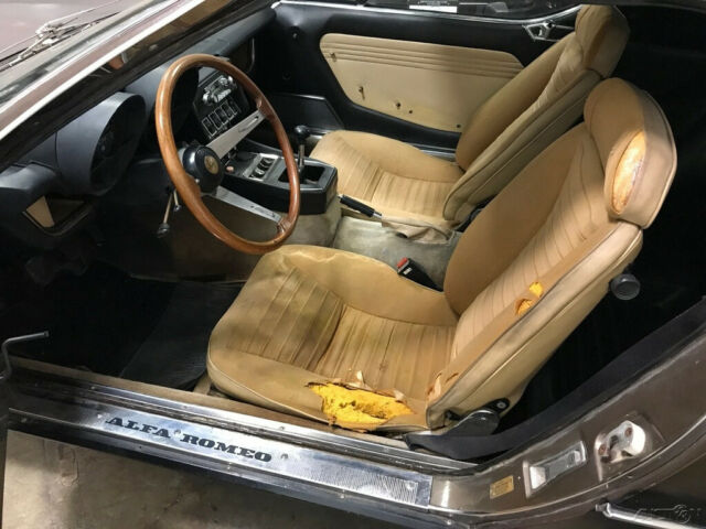 1972 Alfa Romeo Montreal Coupe - photo 12