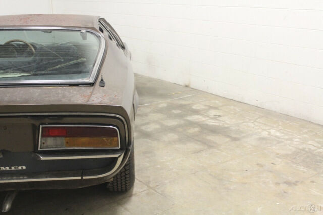 1972 Alfa Romeo Montreal Coupe - photo 7