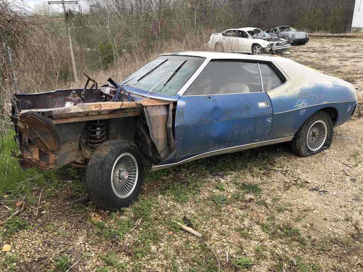 1972 AMC Javelin Blue RWD Automatic SST 1972 AMC Javelin SST