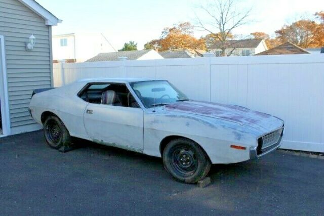 1972 AMC Javelin SST factory 360 4spd go-pack no AC Pierre Cardin + spare bumper 1972 AMC Javelin SST
