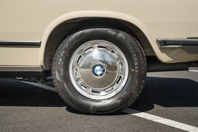 1972 BMW 1600 Hatchback - photo 12