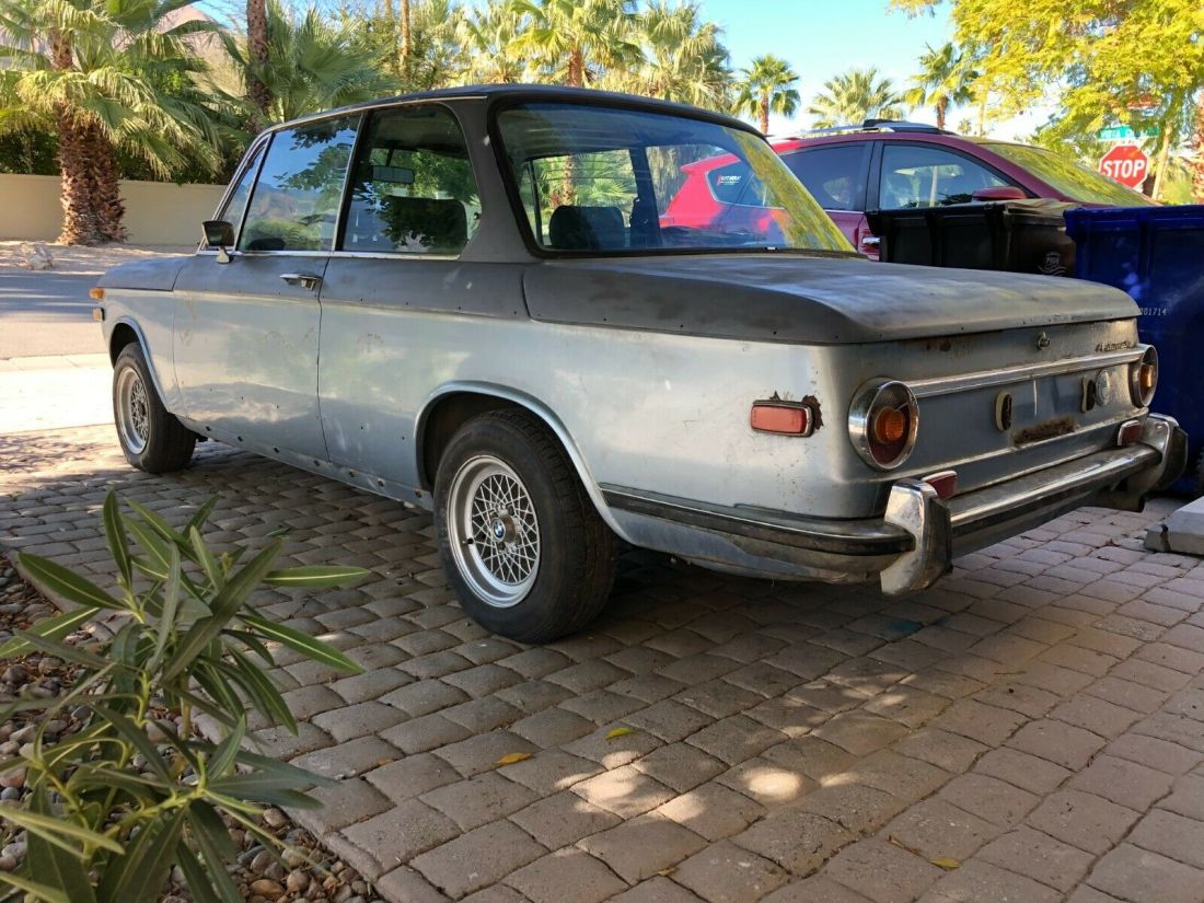 1972 BMW 2 door coupe 2002 1972 BMW 2002