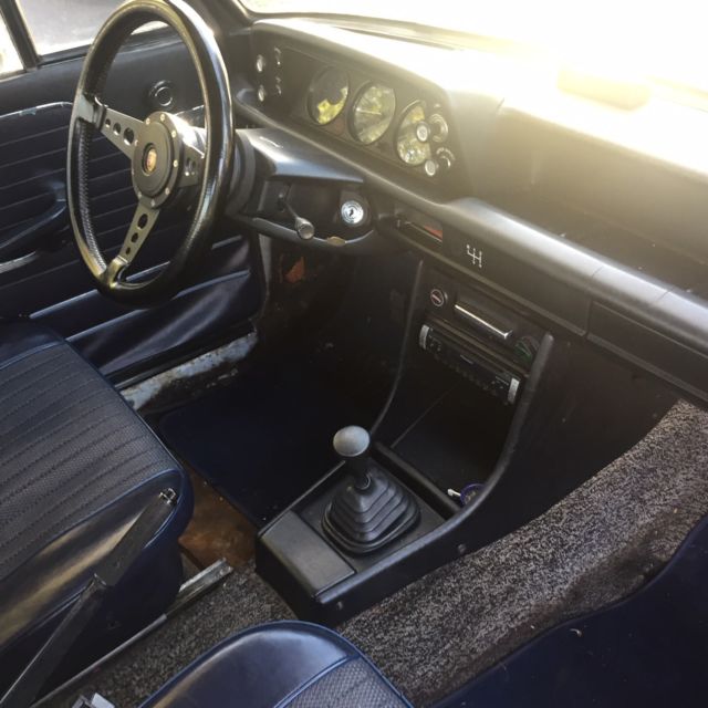 1972 BMW 2002 1972 BMW 2002 4 speed and Sunroof - Great Runner - photo 6