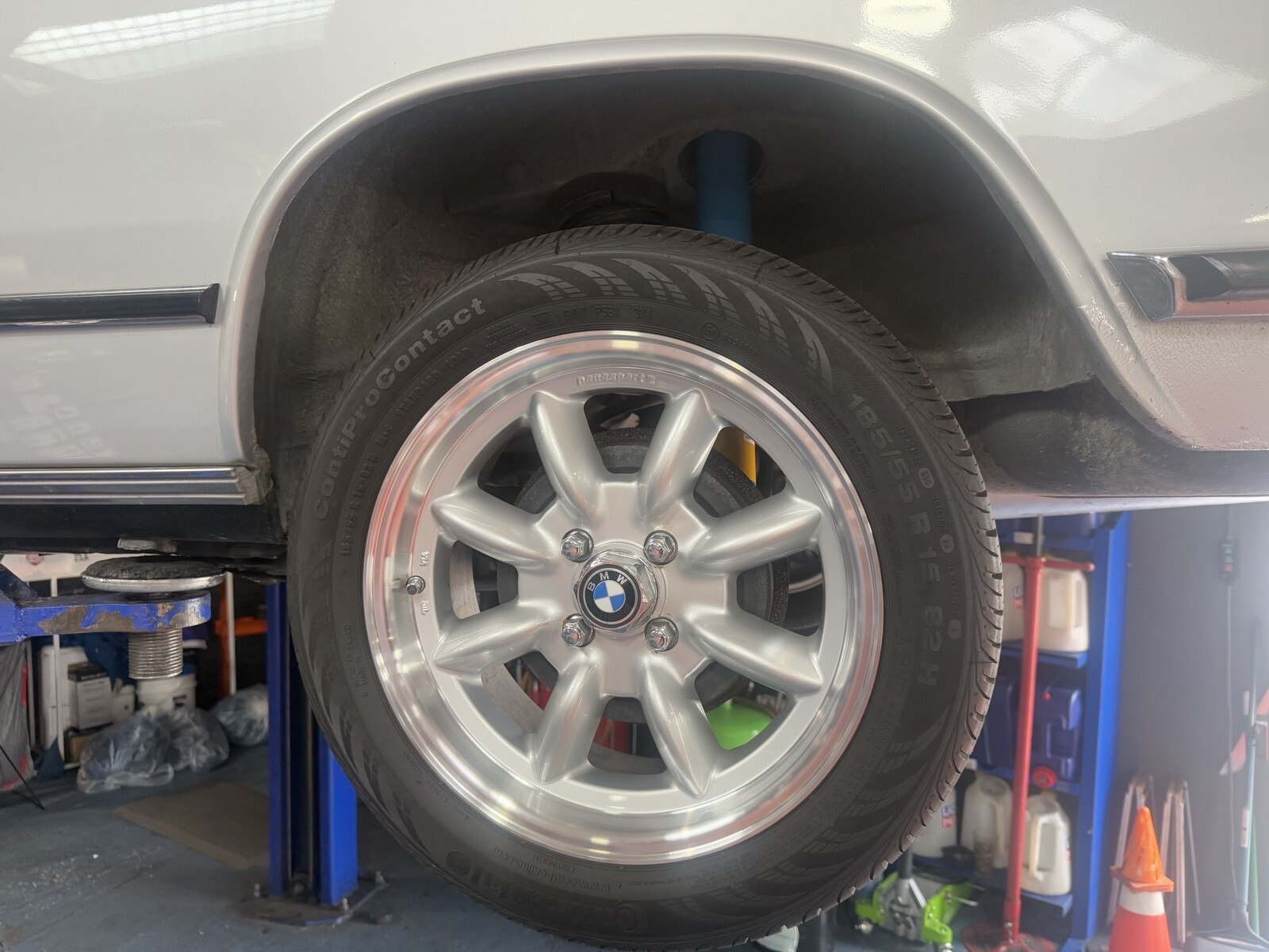 1972 BMW 2002 tii 92k mi w/ matching VIN engine - photo 12