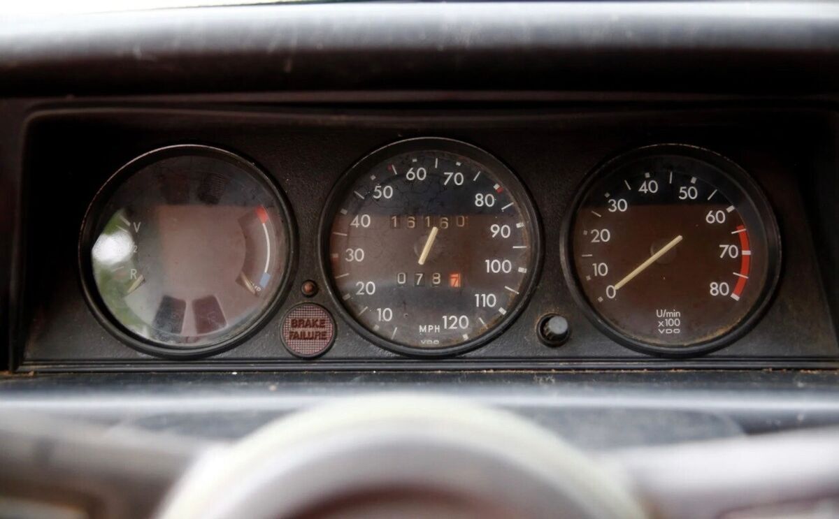 1972 BMW 2002 - photo 8