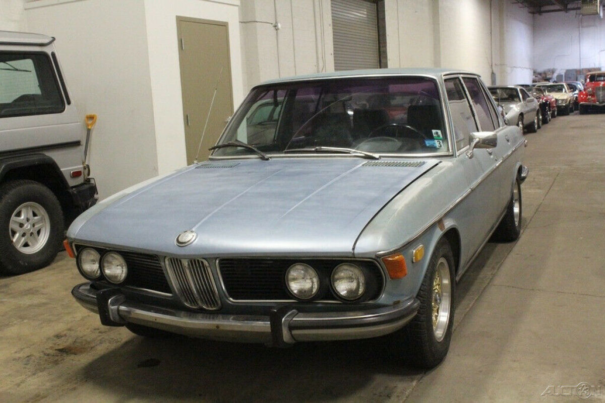 1972 BMW Bavaria Sedan - photo 2