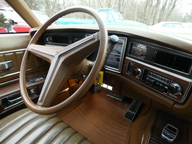 1972 Buick Electra Limited Hardtop Sedan - photo 7