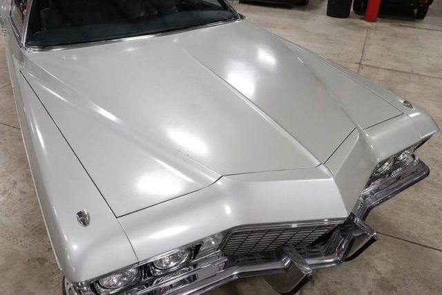 1972 Buick Riviera -- - photo 9