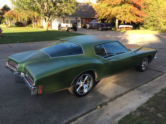1972 Buick Riviera 2 Door - photo 6