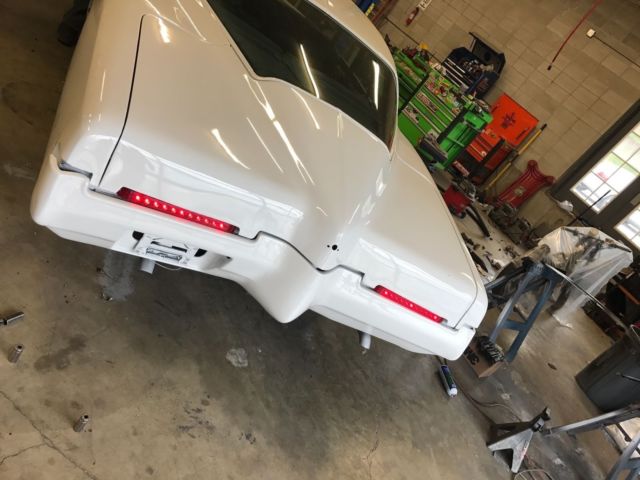 1972 Buick Riviera - photo 2