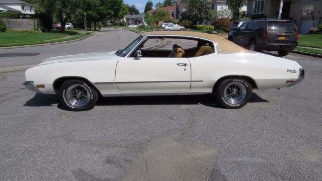1972 Buick Skylark custom 2-dr hardtop 1972 Buick Skylark custom