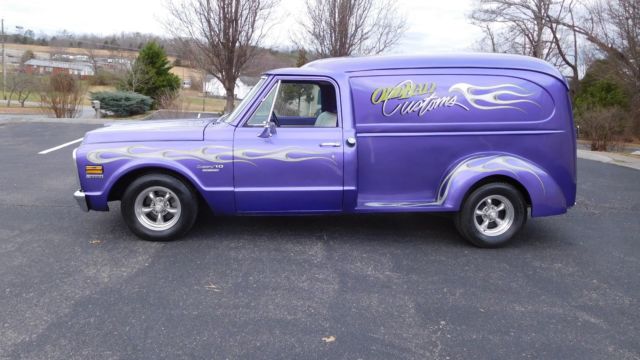 1972 Chevrolet C10 Suburban - photo 5