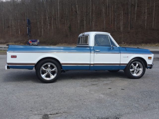 1972 C10 BEAUTIFUL A/C LWB BLUE AND WHITE! NO RESERVE! 1972 Chevrolet C-10 Cheyenne