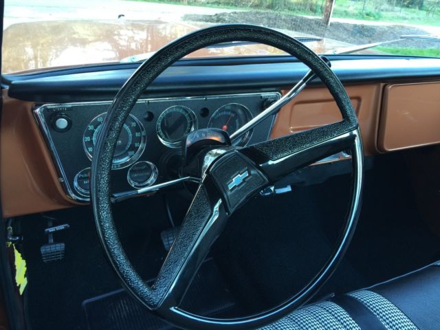 1972 Chevrolet C-10 Custom Deluxe - photo 5