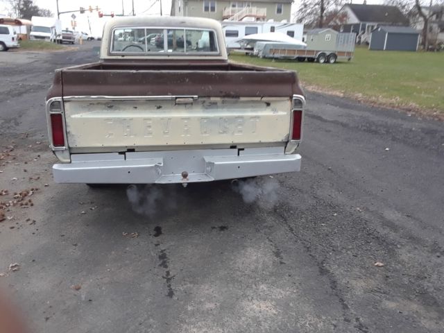 1972 Chevrolet C-10 CHEYENNE DELUXE - photo 2
