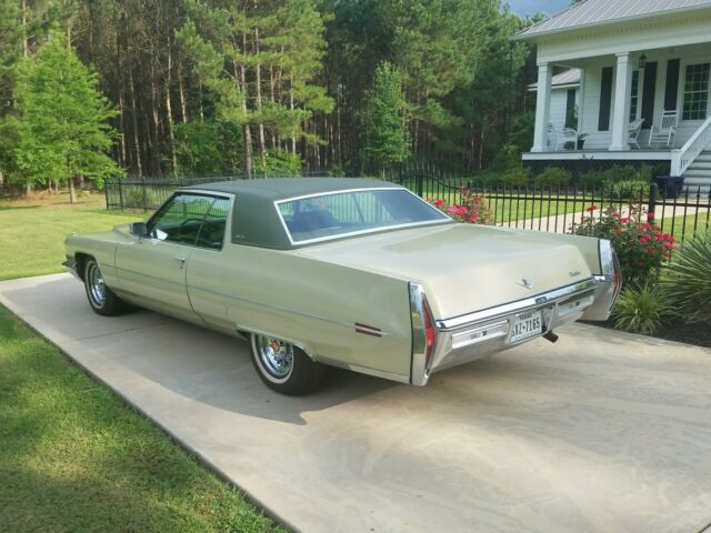 1972 Cadillac DeVille rear fender covers - photo 3