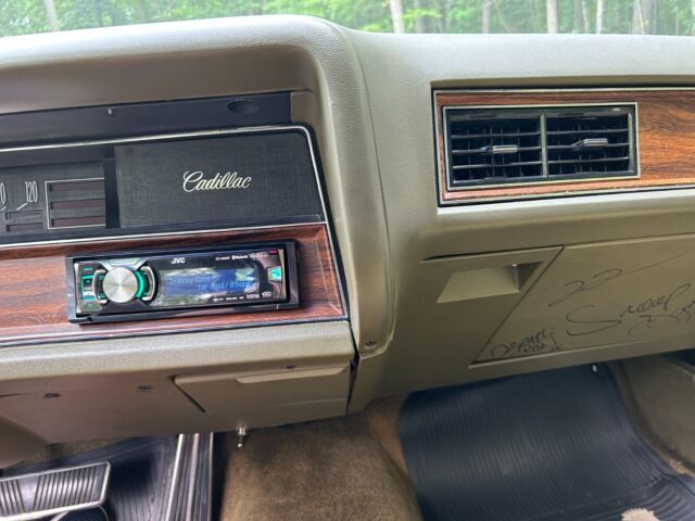 1972 Cadillac DeVille - photo 13