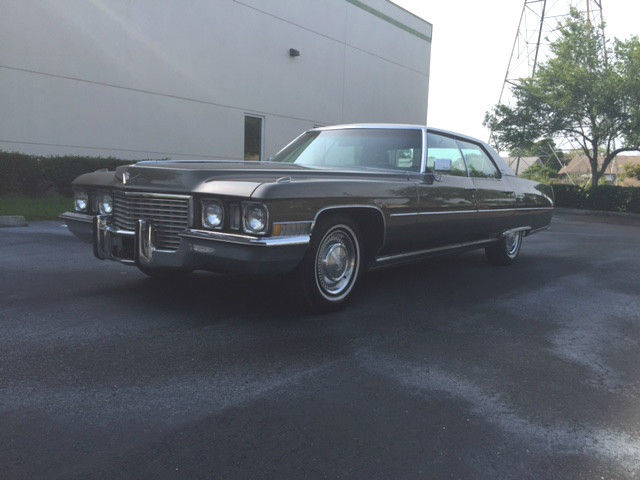 1972 Cadillac DeVille Sedan DeVille - photo 2