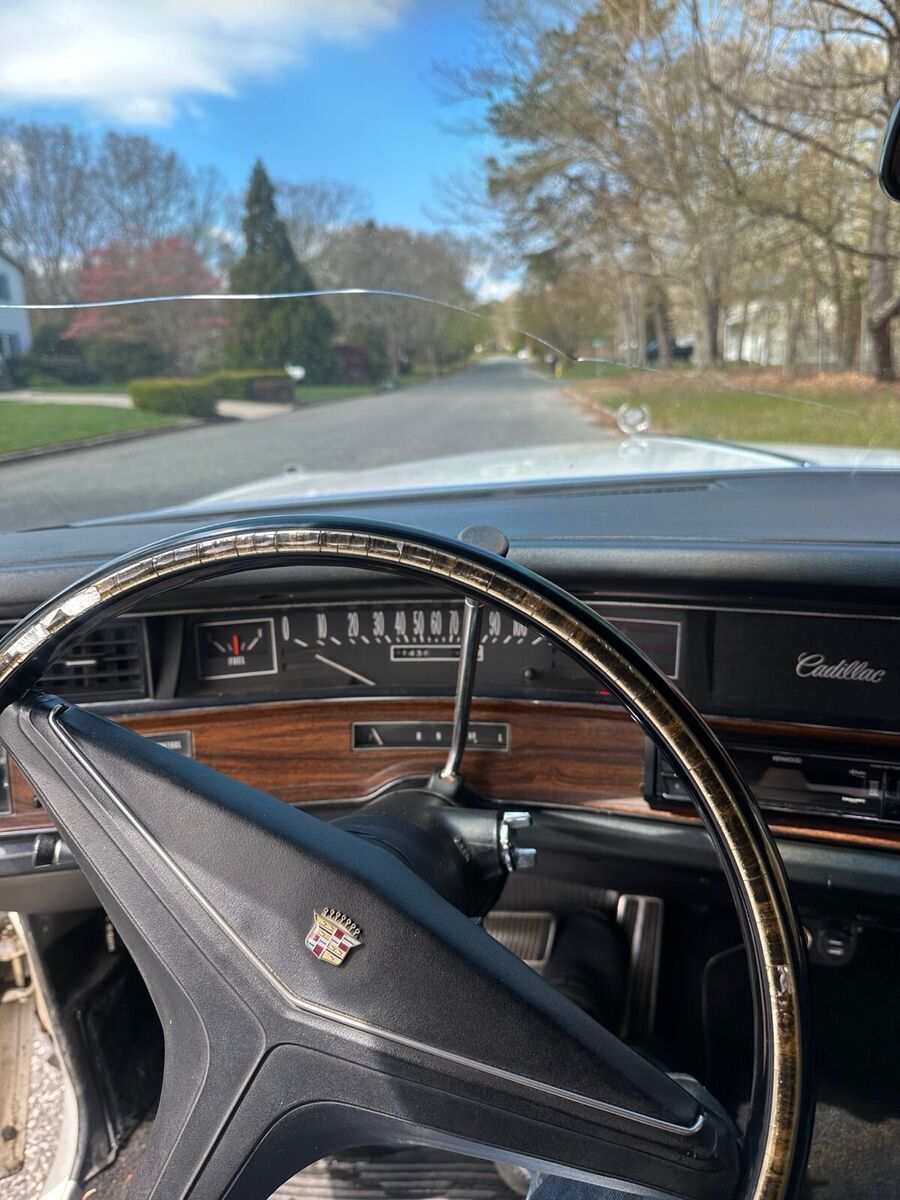 1972 Cadillac DeVille - photo 11