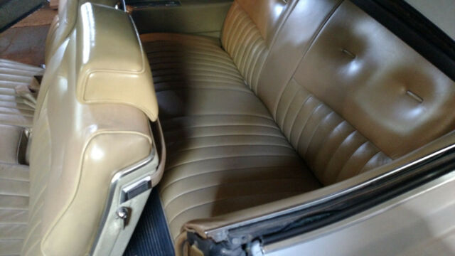 1972 Cadillac Eldorado Fleetwood Convertible - photo 11
