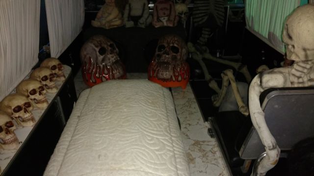 1972 Cadillac Fleetwood Ambulance Hearse combo car - photo 13