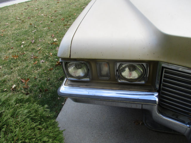 1972 Cadillac DeVille Sedan - photo 8