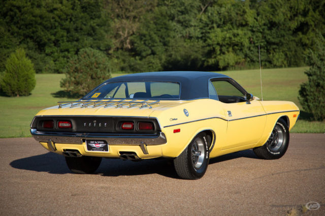 1972 Dodge Challenger - photo 4
