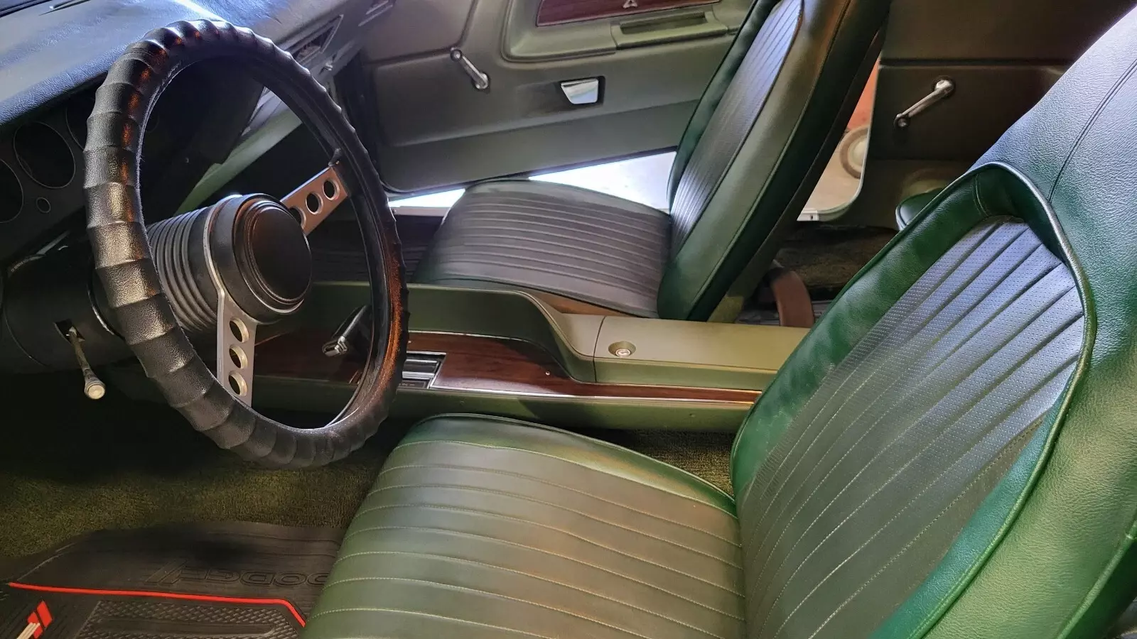1972 Dodge Challenger - photo 13