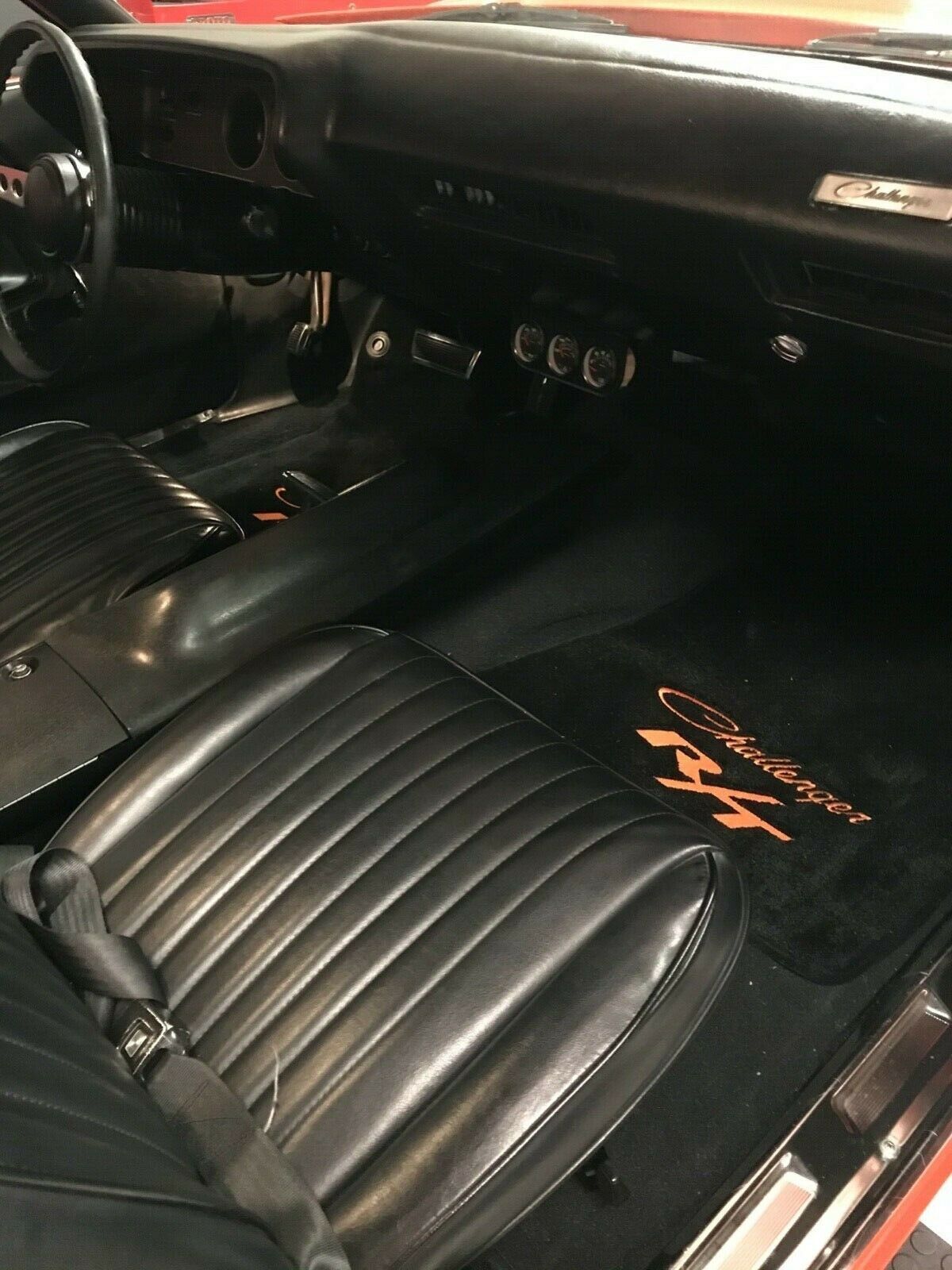 1972 Dodge Challenger - photo 7