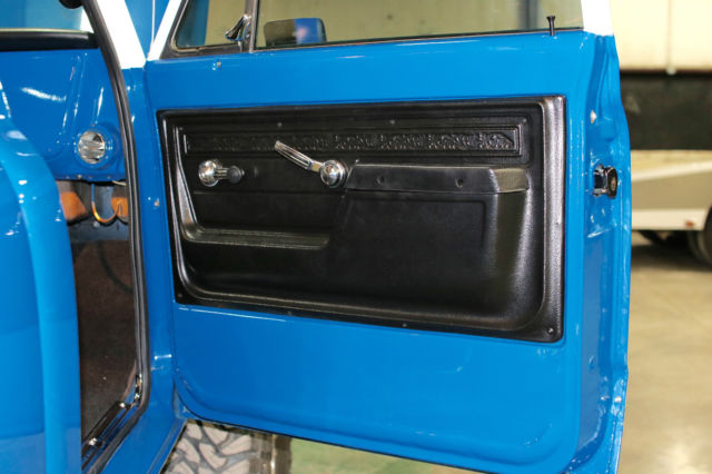 1972 Chevrolet C-10 K20 Cheyenne - photo 12