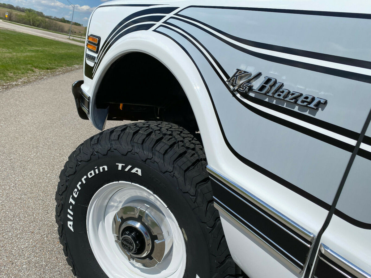 1972 Chevrolet Blazer K5 Cheyenne Feathers Graphics, 4x4 - 350 V8, Auto - photo 4