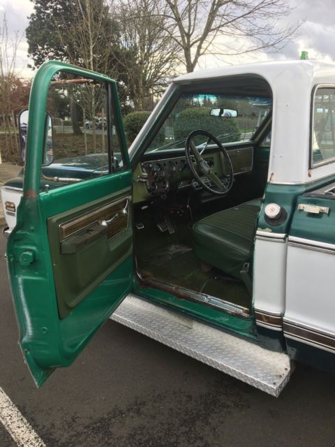 1972 Chevrolet C-10 CST - photo 3